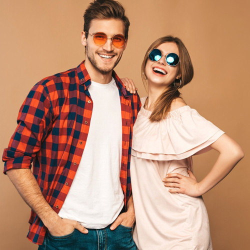 ملابس وأحذية